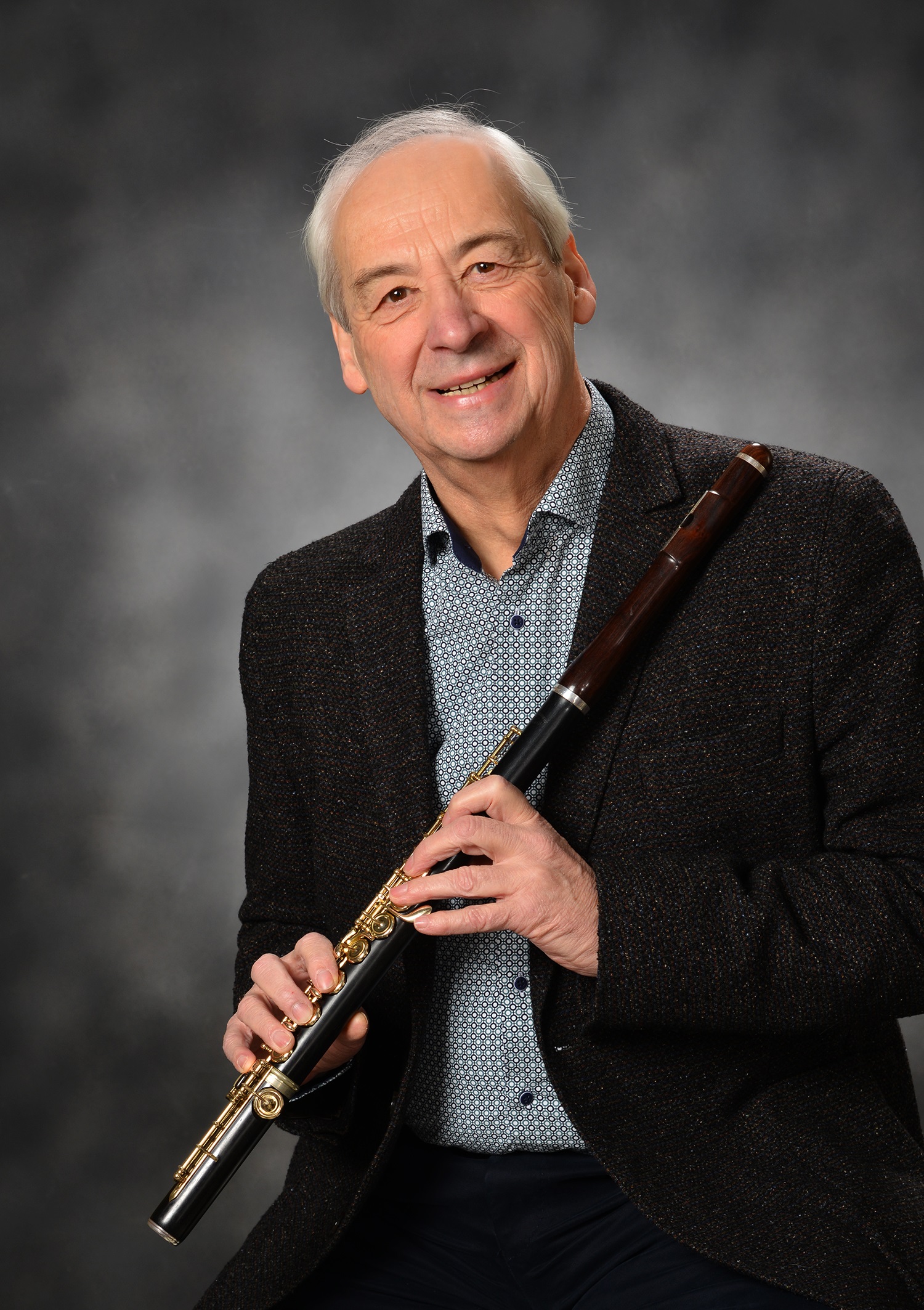 It's me, 2020-02-20.... and my Mehnert Flute, 1984-05-21.